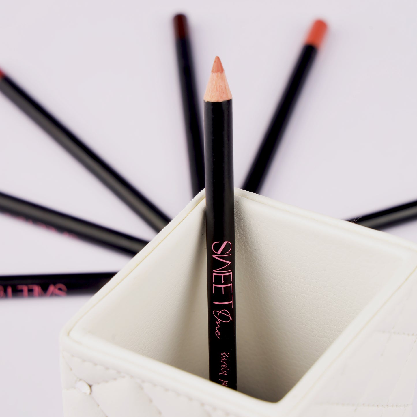 Sweet One Waterproof Lip Liner Barely Pink