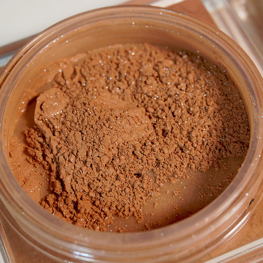 Sweet One Set and Glow Loose Setting Dusting Powder with Subtle Shimmer Hazelnut Crunch