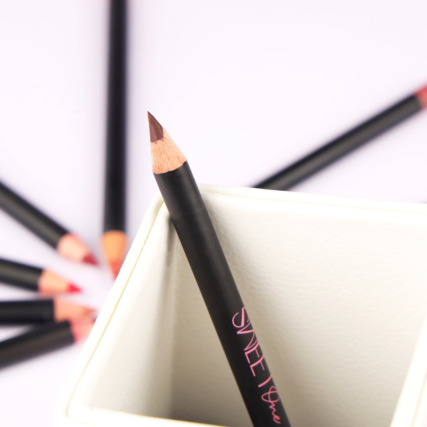 Sweet One Waterproof Lip Liner Nisha