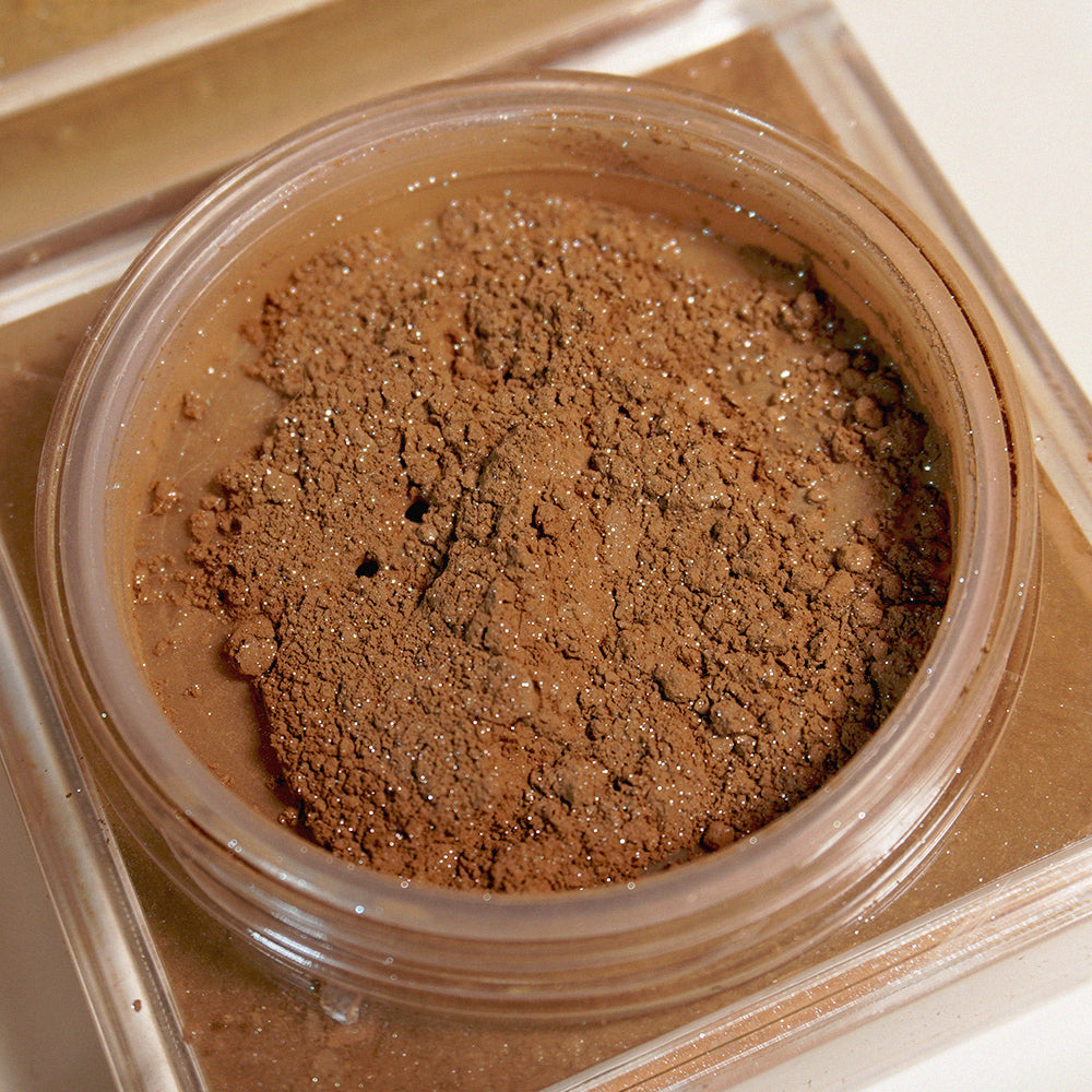 Sweet One Set and Glow Loose Setting Dusting Powder with Subtle Shimmer Rich Chocolate