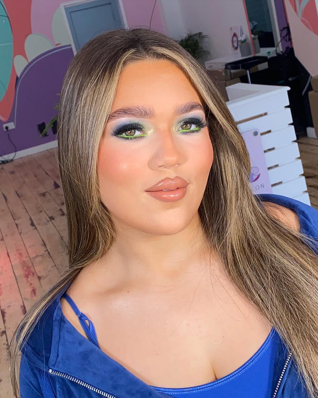 Happy Paddys day  𝗔𝗣𝗣𝗢𝗜𝗡𝗧𝗠𝗘𝗡𝗧𝗦 𝗦𝗧𝗜𝗟𝗟 𝗔𝗩𝗔𝗜𝗟𝗔𝗕𝗟𝗘 𝗧𝗢𝗗𝗔𝗬 𝗨𝗡𝗧𝗜𝗟 𝟯𝗣𝗠   @heybaesalon 𝗟𝟭𝟯 𝟱𝗫𝗔  www.Artistrybyal.com 𝗧𝗢 𝗕𝗢𝗢𝗞   𝕻𝖗𝖔𝖉𝖚𝖈𝖙𝖘-EYES-@plouise_makeup_academy.jpg