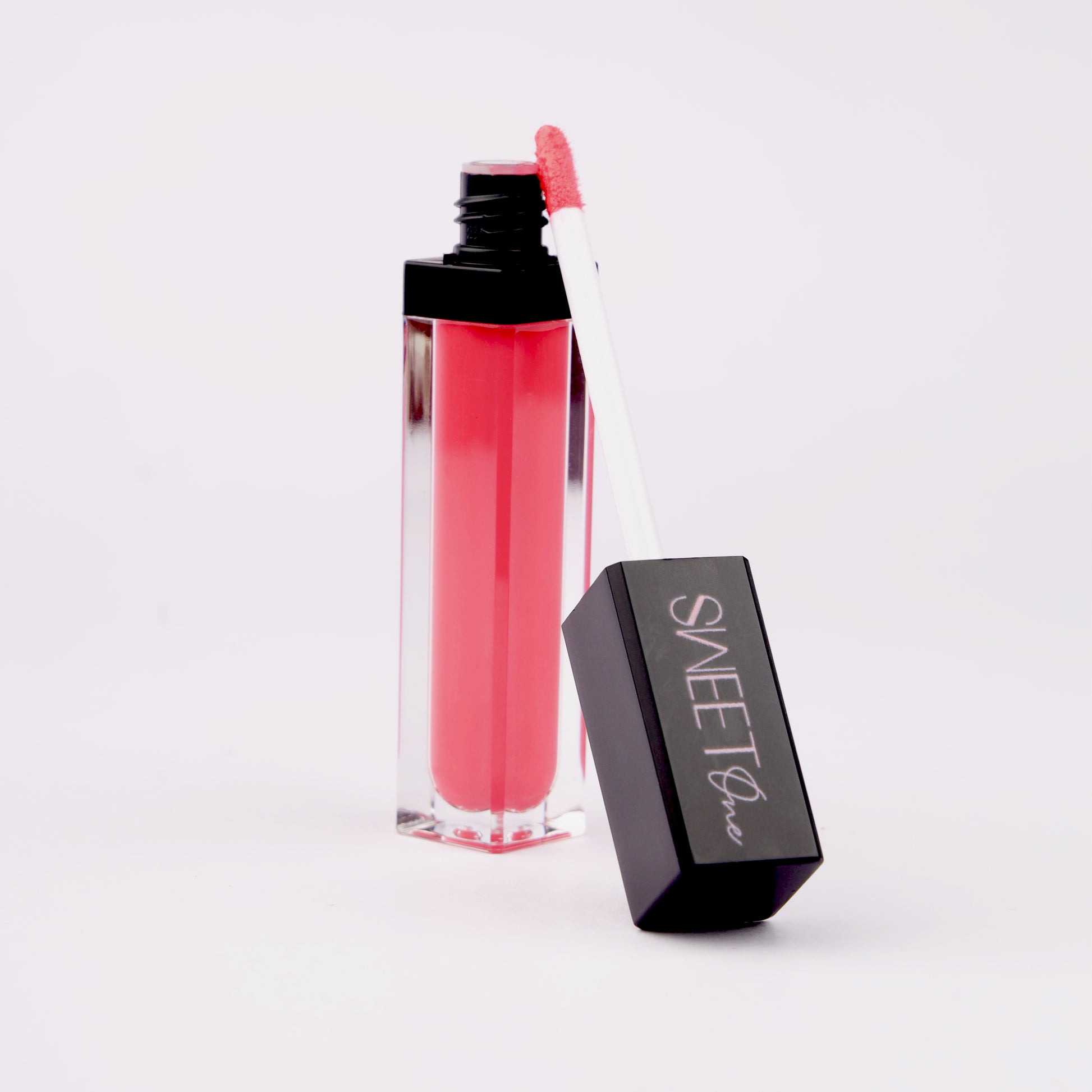 Sweet One Hydrating Lip Gloss Amour