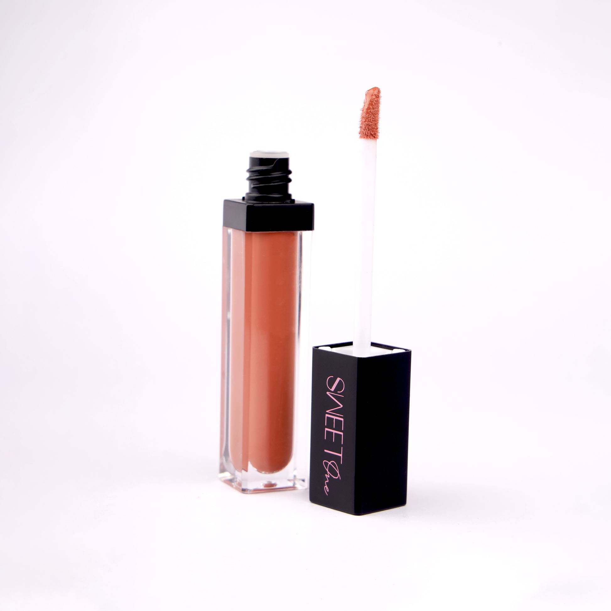 Sweet One Hydrating Lip Gloss Ginger