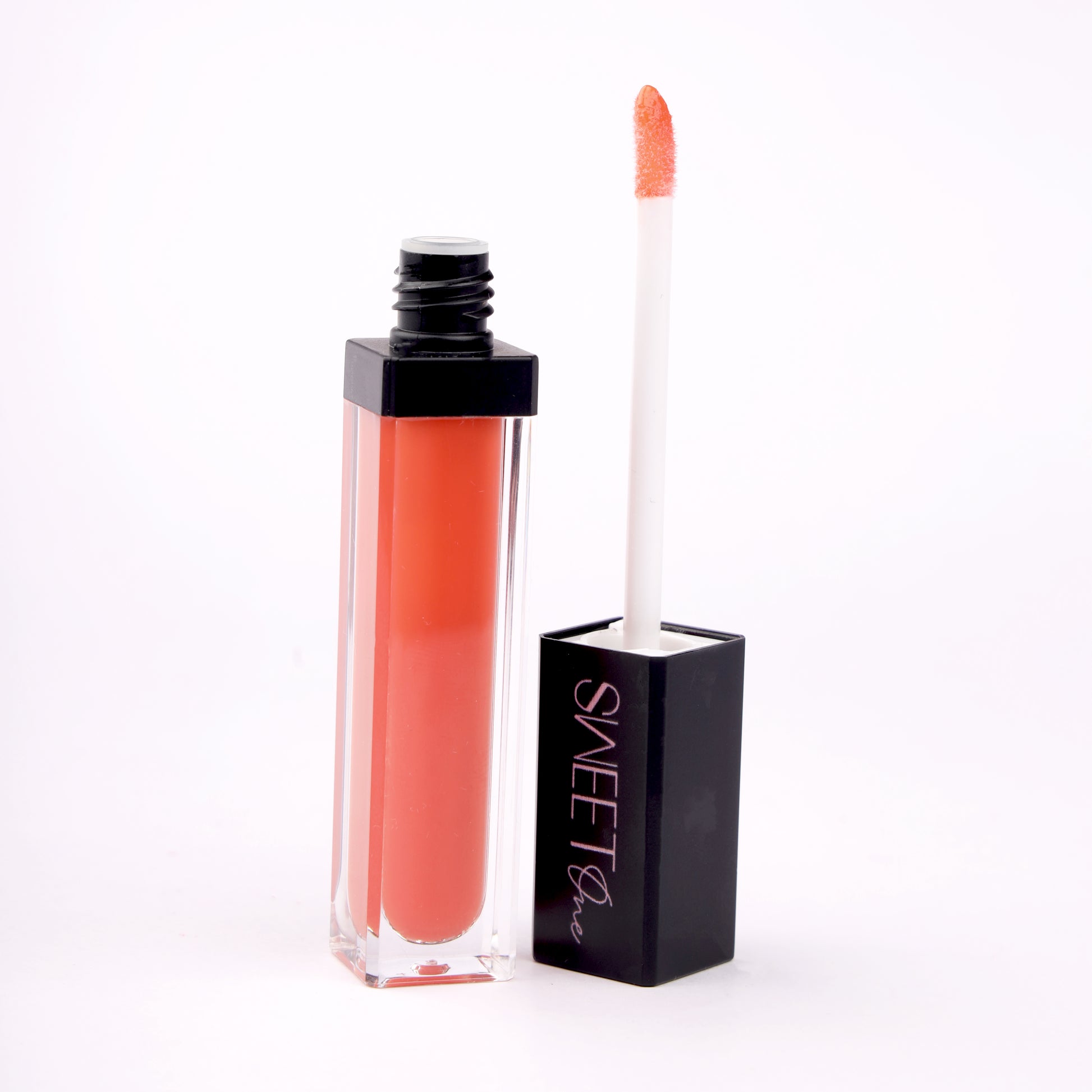 Sweet One Hydrating Lip Gloss Kisses