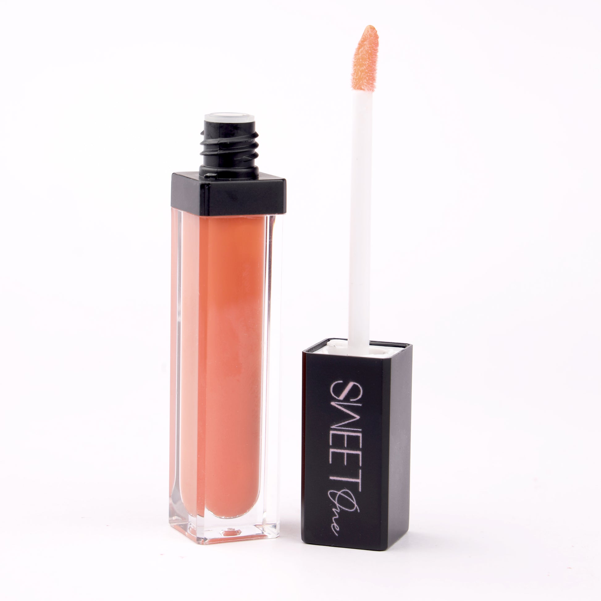 Sweet One Hydrating Lip Gloss Latte