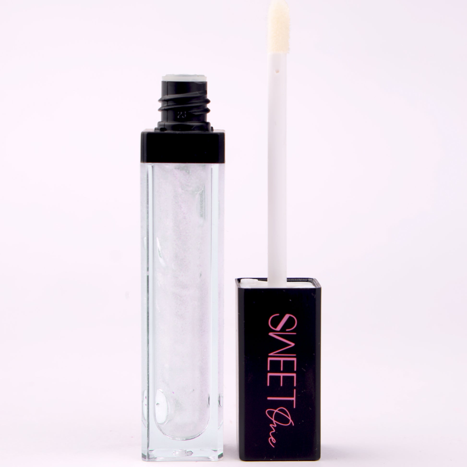 Sweet One Hydrating Lip Gloss Pixie
