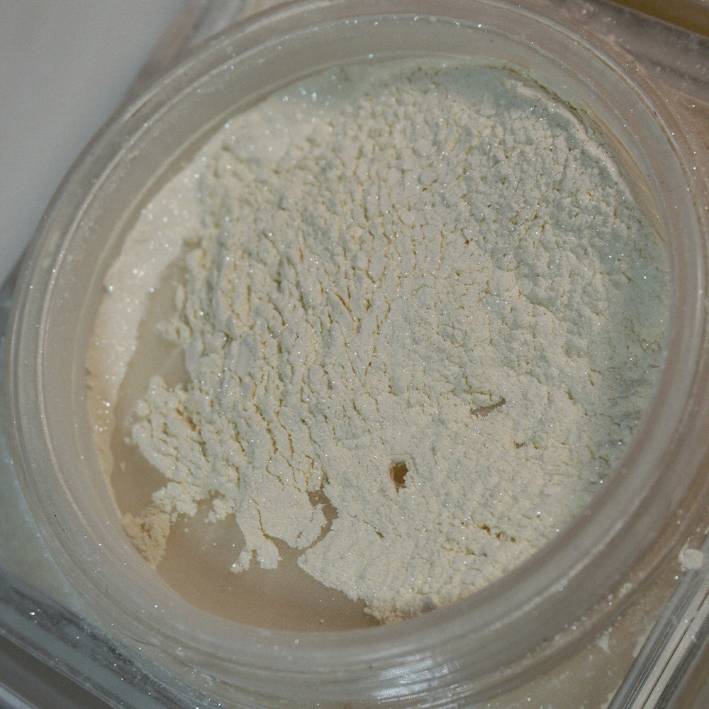 Sweet One Set and Glow Loose Setting Dusting Powder with Subtle Shimmer Silky Sand